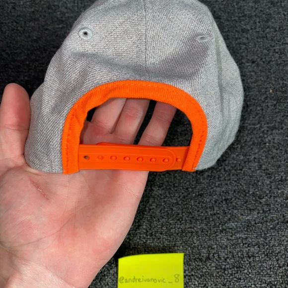 Cleveland Browns New Era Throwback Elf 9FIFTY Adjustable Snapback Hat - Orange - Picture 2 of 3